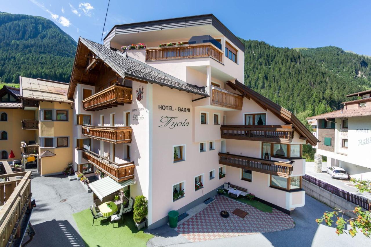 Hotel Garni Tyola 이스크글 외부 사진